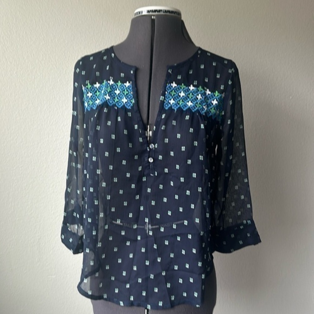Hollister top sheer, navy blue green embroidered size small bohemian